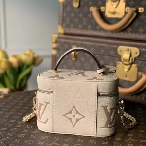 Louis Vuitton Vanity-14*19*10CM - Image 8