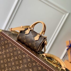 Louis Vuitton Nano Speedy-16CM