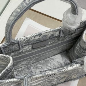 Diro Small Book Tote-26*8*22CM - Image 6