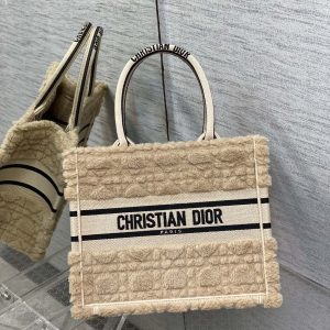 Diro Small Book Tote-26*8*22CM - Image 1