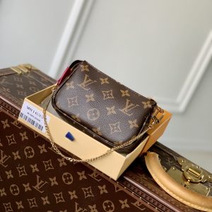 Louis Vuitton Mini Pochette Accessoires-15*9.5*3CM - Image 8