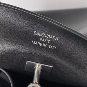 Balenciag Bel Air Shoulder Bag-43.9*39.8*15CM - Image 5