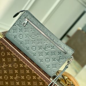 Louis Vuitton M81556 Pouch-29*15*9CM - Image 4