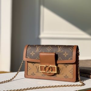 Louis Vuitton Mini Dauphine Bag-19*12*5CM