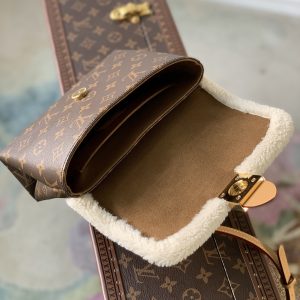Louis Vuitton Locky BB Bag -21* 17.0*8CM - Image 7
