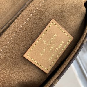 Louis Vuitton Locky BB Bag -21* 17.0*8CM - Image 9