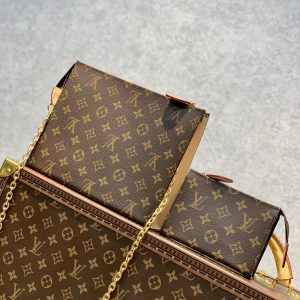 Louis VuittonM47543 Chain Bag-26x20x3CM - Image 2