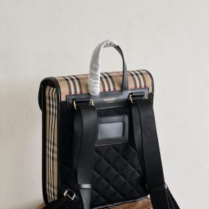 Burberry ECconyl Vintage Backpack-26*9*30CM - Image 4