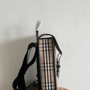 Burberry ECconyl Vintage Backpack-26*9*30CM - Image 5