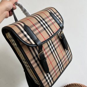 Burberry ECconyl Vintage Backpack-26*9*30CM - Image 8