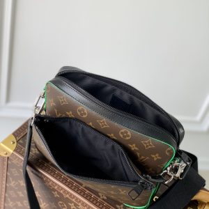 Louis VuittonTrio Handbag-25*18.5*7CM - Image 2