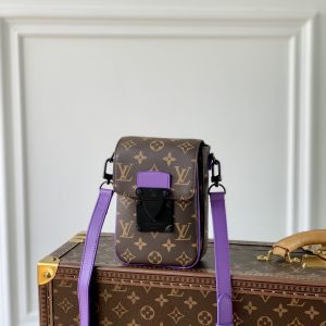 Louis Vuitton S-Lock Vertical Wearable Handbag-12*19*7CM - Image 2