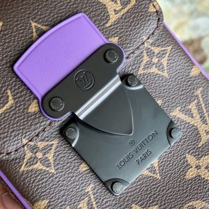 Louis Vuitton S-Lock Vertical Wearable Handbag-12*19*7CM - Image 8