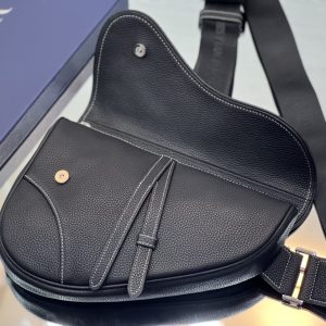 Diro Saddle Bag-20 x 28.6 x 5CM - Image 6