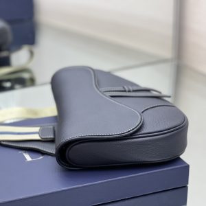 Diro Saddle Bag-20 x 28.6 x 5CM - Image 5