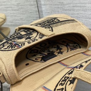 Diro Saddle Bag-20 x 28.6 x 5CM - Image 4