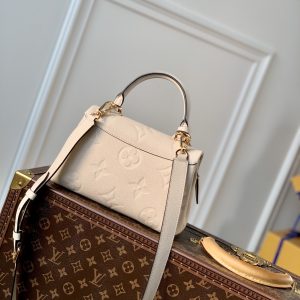 Louis Vuitton Madeleine Handbag-30.0 x 19.5 x 11CM - Image 4