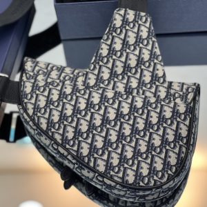 Diro Saddle Bag-20 x 28.6 x 5CM - Image 5