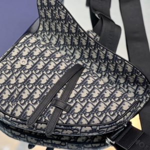 Diro Saddle Bag-20 x 28.6 x 5CM - Image 9