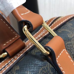 Celin Triomphe Handbags -31*21*17CM - Image 10
