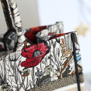 Diro Small Book Tote-36.5CM - Image 7