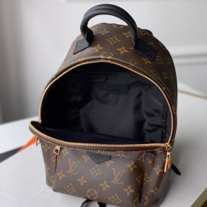 Louis Vuitton Backpack-M44871-22*19*10CM - Image 8