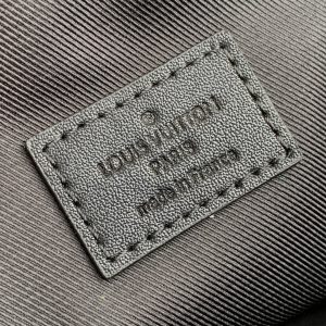 Louis Vuitton Campus Bum Bag-26*13*7CM - Image 4