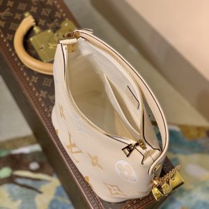 Louis Vuitton Marshmallow Hobo-24*22*13CM - Image 3