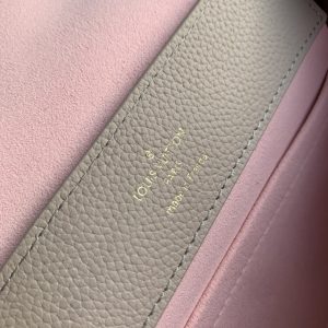 Louis Vuitton Lockme Ever 23x17x10CM - Image 8