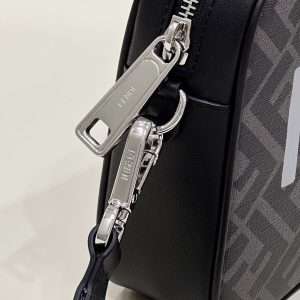 FendI Camera Bag-23.5x5x16CM - Image 6