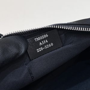 FendI Camera Bag-23.5x5x16CM - Image 8