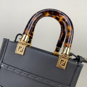 Fendi Mini Tote Bag-13*18*6.5CM - Image 6
