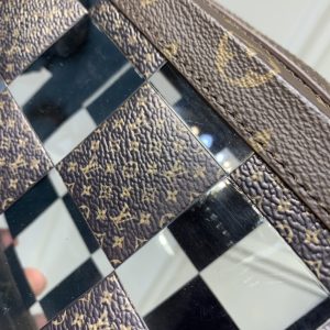 Louis Vuitton Soft Trunk-M20233-25x17x9.5M - Image 9