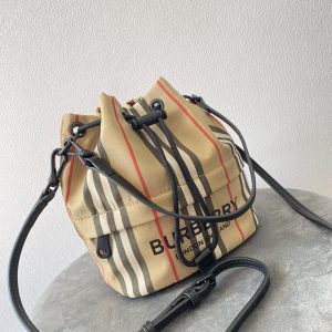 Burberry Bucket-18X19.5CM - Image 5
