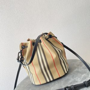 Burberry Bucket-18X19.5CM - Image 6
