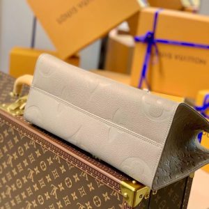 Louis Vuitton Small Onthego Handbag-35*28*15CM - Image 3