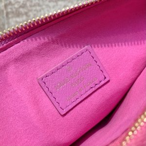 Louis Vuitton Coussin BB Bag-21*16*7 CM - Image 7