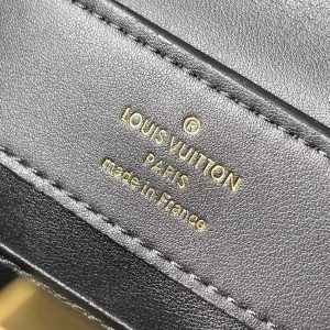 Louis Vuitton Mini Capucines Handlebag-21*14*8CM - Image 9