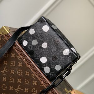 Louis Vuitton Mini Soft Trunk-M81936 -18*13*8M - Image 2