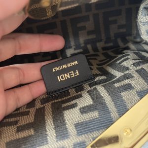 Fendace First Bag-26*9.5*18CM - Image 8