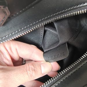 Burberry Tote Bag-28 x 13 x 23CM - Image 9