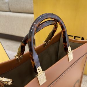 Fendi Vintage Handbags-35x17x31CM - Image 3