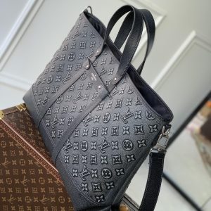 Louis Vuitton Roll Top Handbags M21371-60*37*15.5CM - Image 4