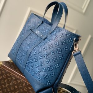 Louis Vuitton Roll Top Handbags M21371-60*37*15.5CM - Image 2