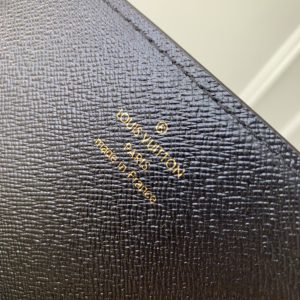 Louis Vuitton Book Chain Wallet-20 x 14 x 4CM - Image 7