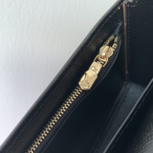 Louis Vuitton Book Chain Wallet-20 x 14 x 4CM - Image 6