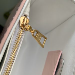 Louis Vuitton Twist MM-23*18*8CM - Image 9