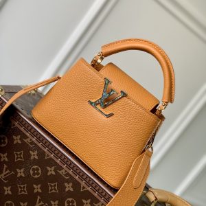 Louis Vuitton Mini Capucines Handlebag-M21168-21*14*8CM