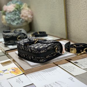Di0r 30 Bobby Bag-19×15×7CM - Image 4