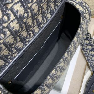 Di0r 30 Bobby Bag-27×19.5×8CM - Image 9